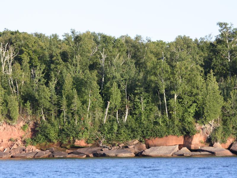 Raspberry Island Lakeshore